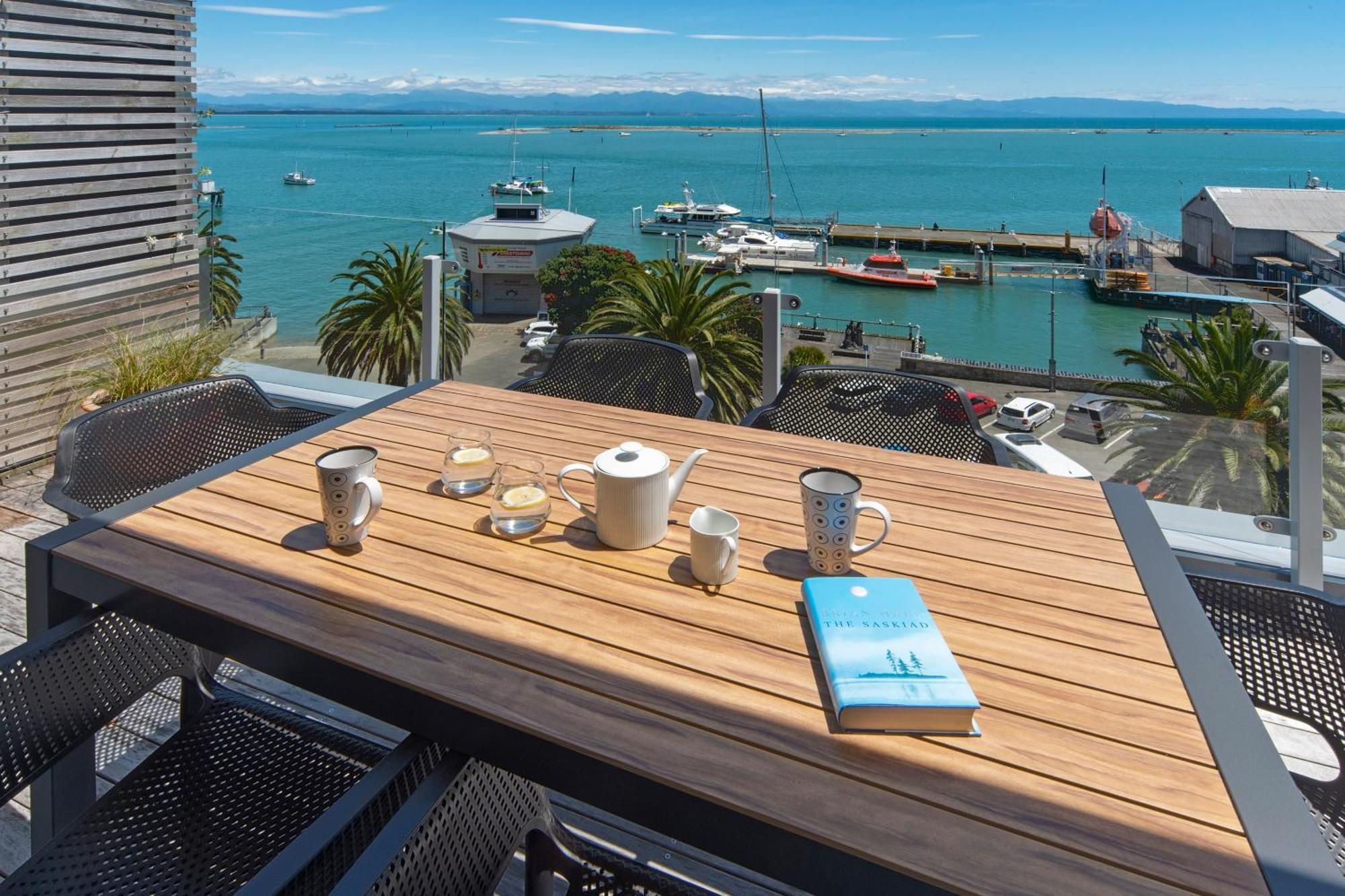 Penthouse 37 - Nelson Waterfront Apartment Exterior photo